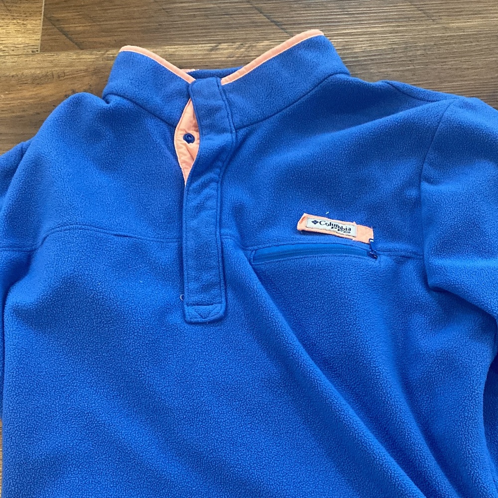 Columbia pullover